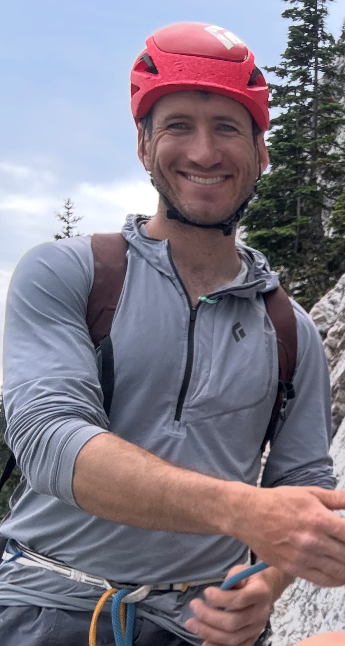Nadav Oakes